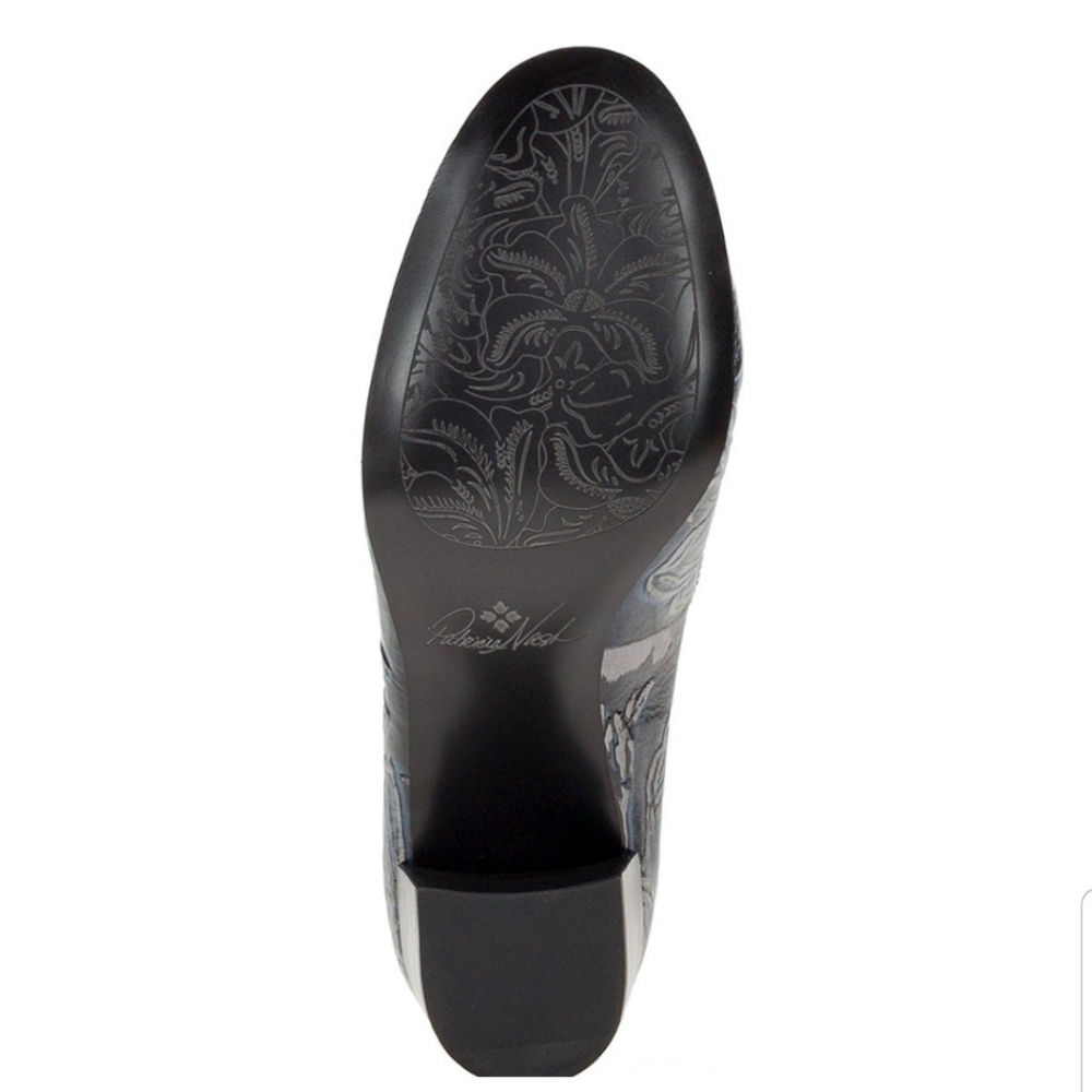 Patricia Nash Martina Tailored Pumps - Picture 4 of 4